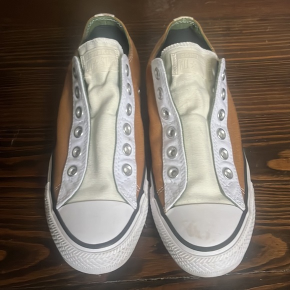 Converse All Star slip on. Never worn. Unisex. Mustard Brown, Creme and White - Picture 4 of 4